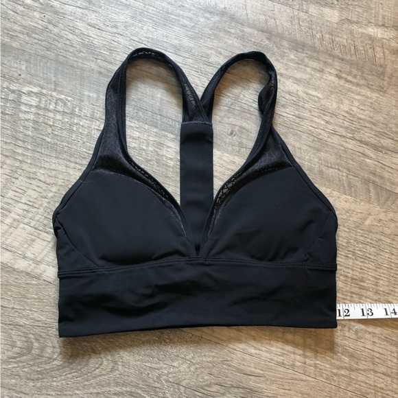 Lululemon yoga bra size 2 - Picture 5 of 5